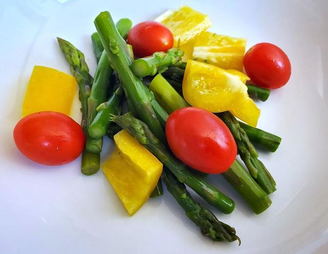 Asparagus, Tomato, and yellow Pepper (FB)